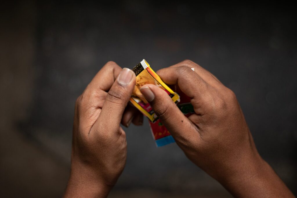 Les lois sur l’alimentation, un renfort pour contrer l’industrie du tabac en Inde