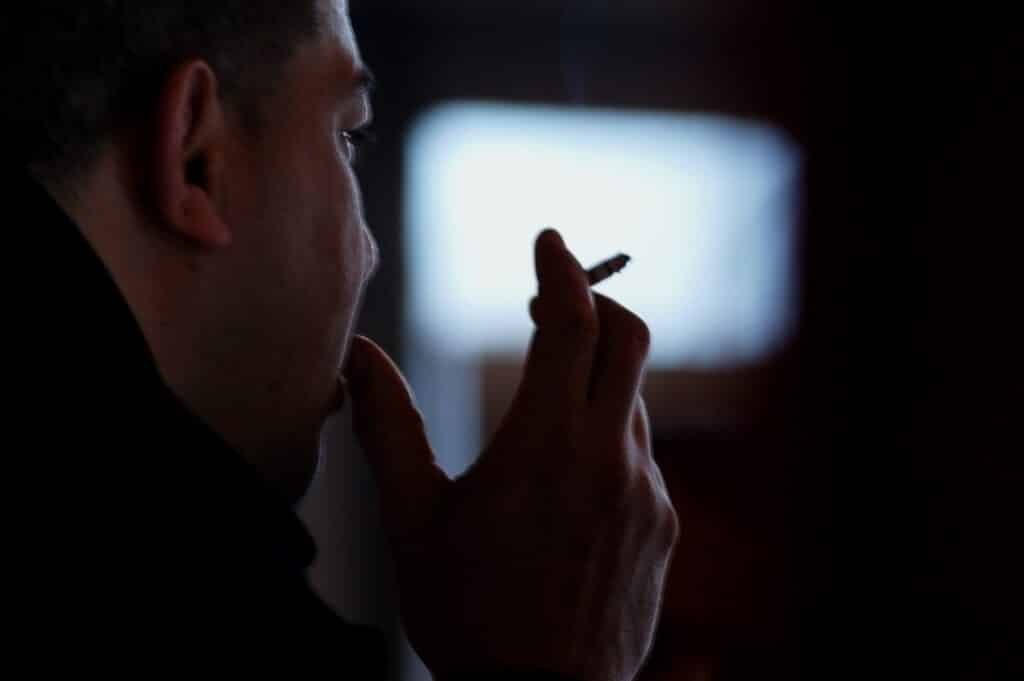 Stabilisation du tabagisme en France à un niveau élevé, selon Santé publique France