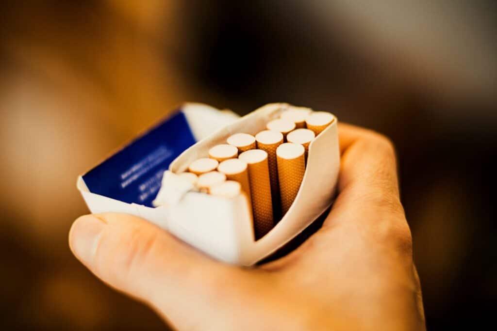 Le paquet de cigarettes à 15 dollars : Minneapolis instaure un prix minimum de vente
