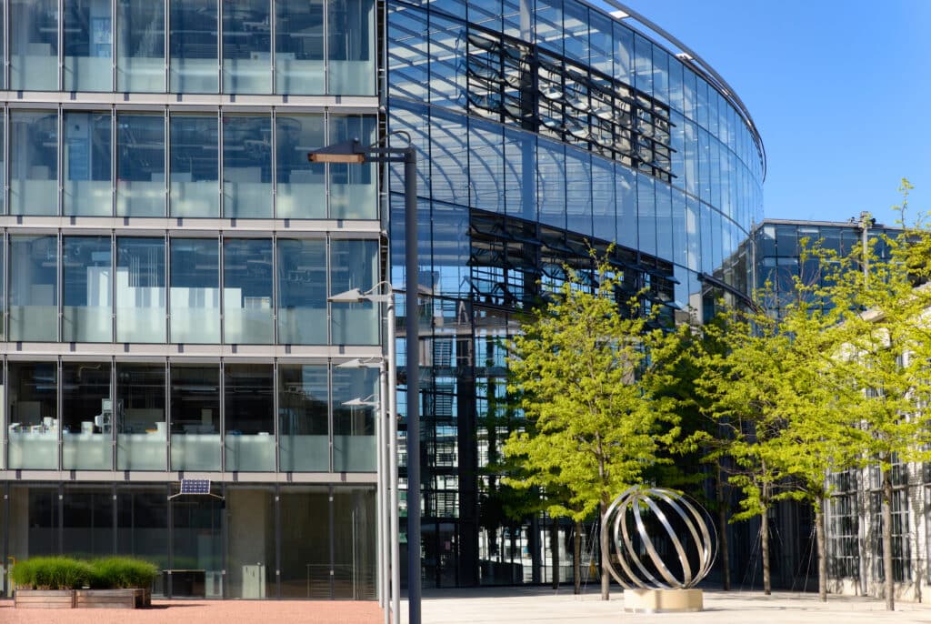 En Suisse, une enquête sur les liens entre le milieu de la recherche académique et l’industrie du tabac