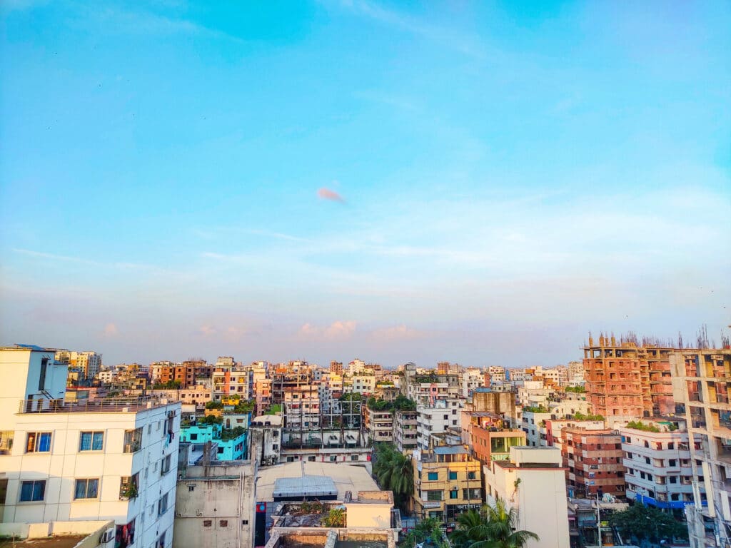 Bangladesh : une étude révèle un manque à gagner fiscal important lié à l’évasion fiscale des cigarettiers